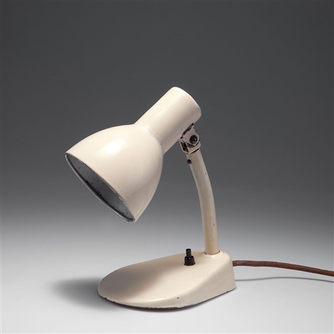 Marianne Brandt and Hin Bredendieck, Kandem Table Lamp, 1928, lacquered steel, 23.5x18.4cm 01